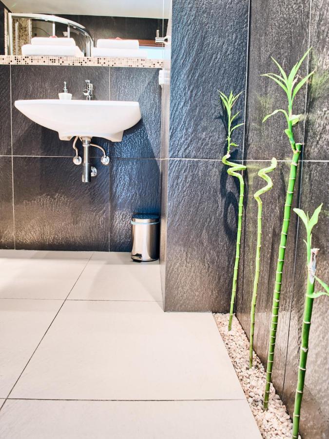 Apartamenty Ktw Debowe Tarasy Катовице Экстерьер фото